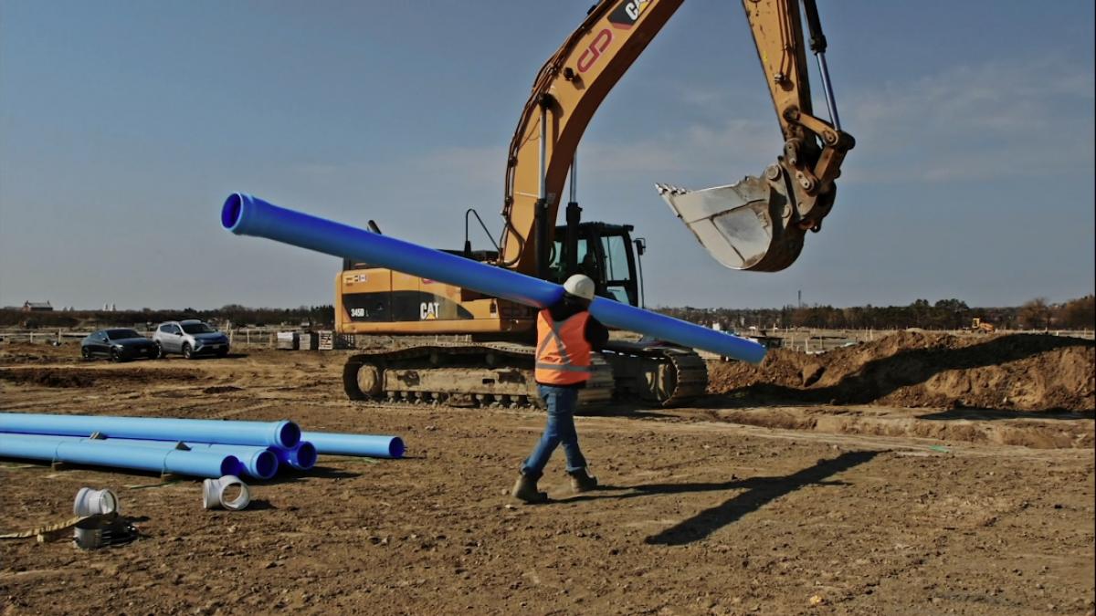 PVCO Pipe Carrying