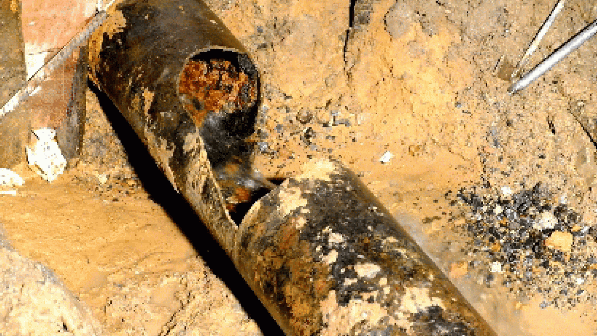 Tuberculated Iron Pipe